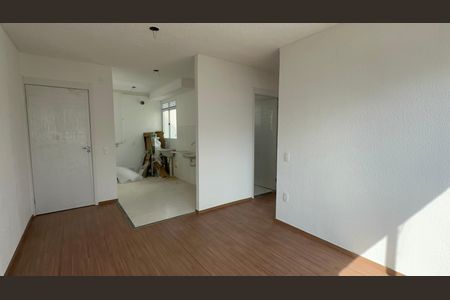 Sala de apartamento para alugar com 2 quartos, 44m² em Vargem Pequena, Rio de Janeiro