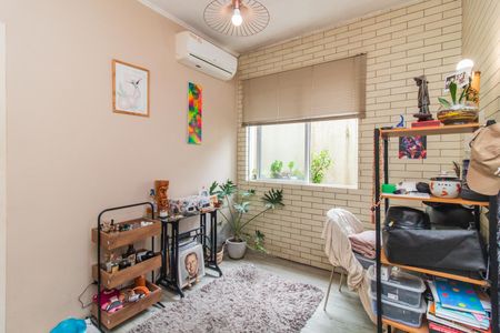 Sala de apartamento à venda com 1 quarto, 32m² em Centro Histórico, Porto Alegre