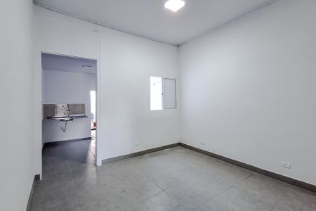 Casa para alugar com 42m², 1 quarto e sem vagaQuarto