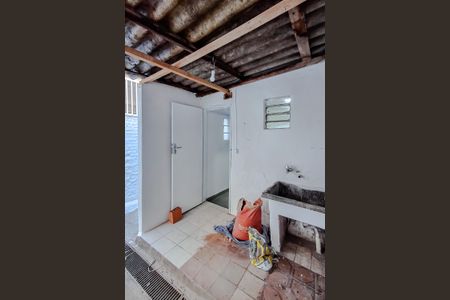 Casa para alugar com 42m², 1 quarto e sem vagaÁrea externa