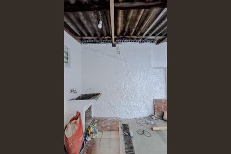 Casa para alugar com 42m², 1 quarto e sem vagaÁrea externa