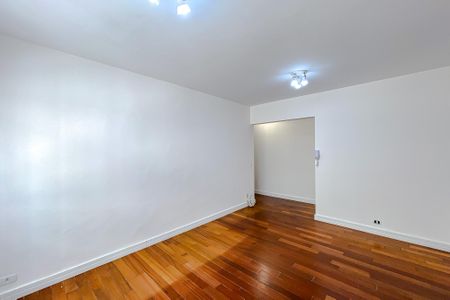 Apartamento para alugar com 68m², 2 quartos e sem vagaSala