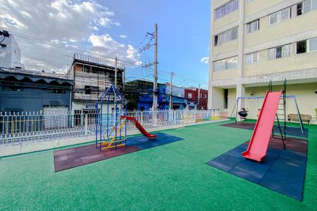 Apartamento para alugar com 68m², 2 quartos e sem vagaÁrea comum - Playground