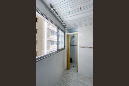 Apartamento para alugar com 68m², 2 quartos e sem vagaÁrea de Serviço