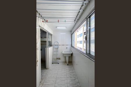 Apartamento para alugar com 68m², 2 quartos e sem vagaÁrea de Serviço