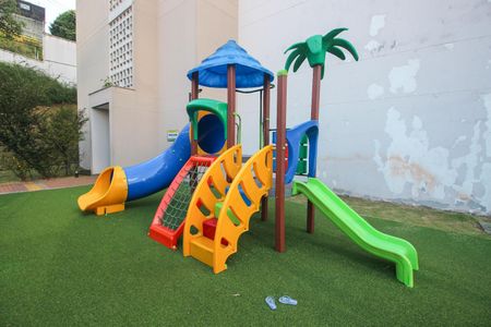 Apartamento à venda com 43m², 2 quartos e 1 vagaÁrea comum - Playground