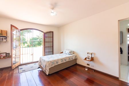 Casa à venda com 300m², 3 quartos e 7 vagasSuíte 1