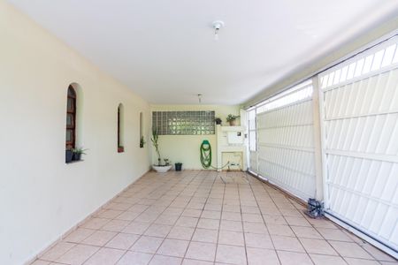 Casa à venda com 300m², 3 quartos e 7 vagasGaragem