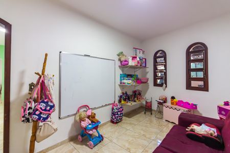 Casa à venda com 300m², 3 quartos e 7 vagasSala 