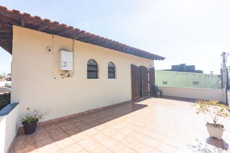 Casa à venda com 300m², 3 quartos e 7 vagasSacada