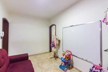 Casa à venda com 300m², 3 quartos e 7 vagasSala 