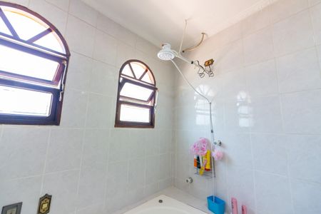 Casa à venda com 300m², 3 quartos e 7 vagasBanheiro da Suíte