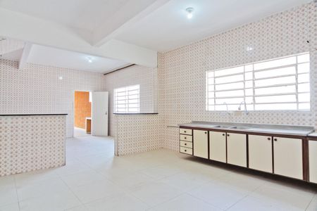 Casa para alugar com 580m², 3 quartos e 3 vagasCozinha