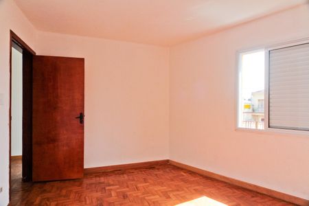 Quarto 1 de casa para alugar com 3 quartos, 580m² em Vila dos Remedios, São Paulo
