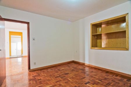 Casa para alugar com 580m², 3 quartos e 3 vagasQuarto 3