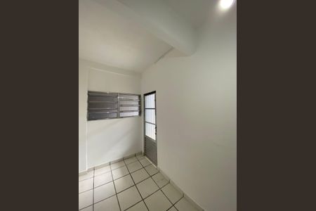 Casa à venda com 120m², 2 quartos e 2 vagas