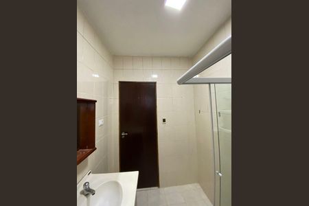 Casa à venda com 120m², 2 quartos e 2 vagas