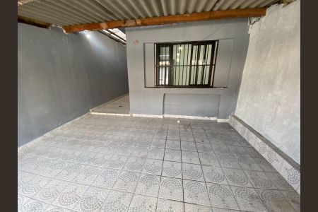 Casa à venda com 120m², 2 quartos e 2 vagas