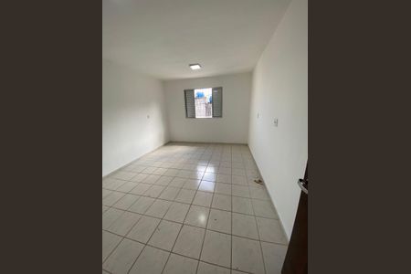 Casa à venda com 120m², 2 quartos e 2 vagas