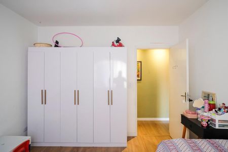 Apartamento à venda com 69m², 2 quartos e 1 vagaQuarto 2