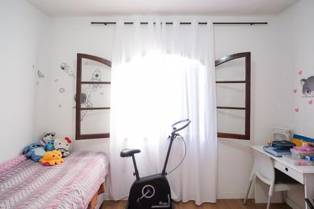 Apartamento à venda com 69m², 2 quartos e 1 vagaQuarto 2