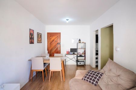 Apartamento à venda com 69m², 2 quartos e 1 vagaSala