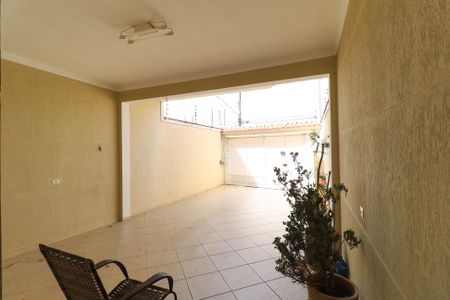 Casa para alugar com 210m², 3 quartos e 2 vagas