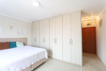 Casa para alugar com 210m², 3 quartos e 2 vagas