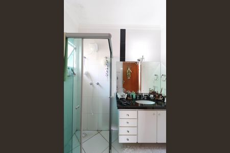 Casa para alugar com 210m², 3 quartos e 2 vagas