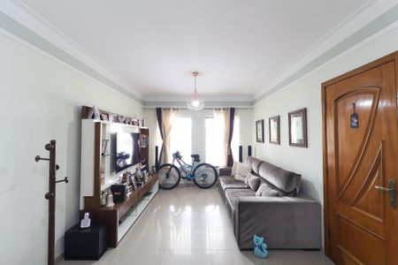 Casa para alugar com 210m², 3 quartos e 2 vagas