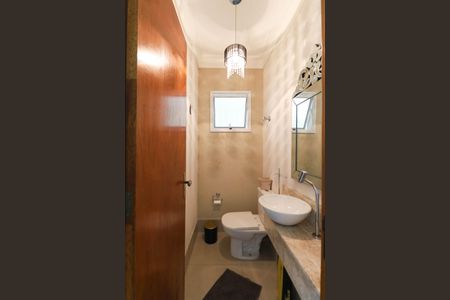 Casa para alugar com 210m², 3 quartos e 2 vagas