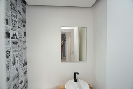 Lavabo de apartamento para alugar com 2 quartos, 90m² em Barra da Tijuca, Rio de Janeiro