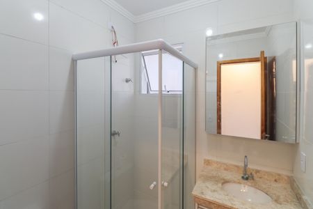 Banheiro de apartamento para alugar com 1 quarto, 43m² em Vila Constança, São Paulo