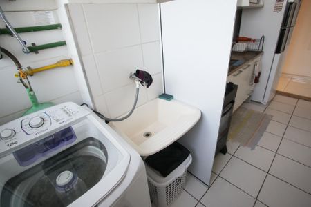 Apartamento à venda com 47m², 2 quartos e 1 vagaÁrea de Serviço