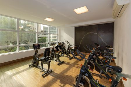 Apartamento à venda com 84m², 2 quartos e 2 vagasÁrea comum - Academia
