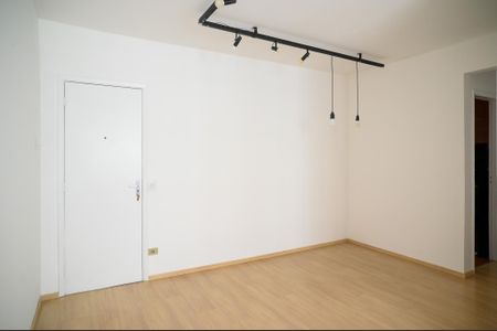 Apartamento para alugar com 62m², 2 quartos e 1 vagaSala