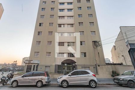 Apartamento para alugar com 62m², 2 quartos e 1 vagaFachada