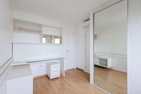 Quarto 2 de apartamento para alugar com 3 quartos, 148m² em Jardim Europa, Porto Alegre
