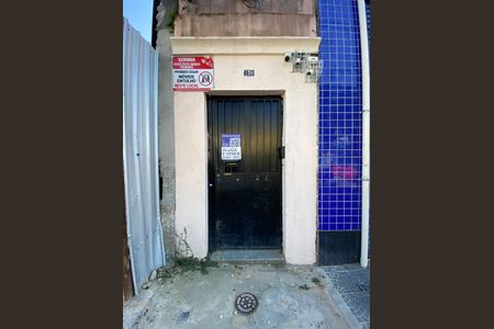 Casa para alugar com 78m², 2 quartos e sem vagaPlaquinha