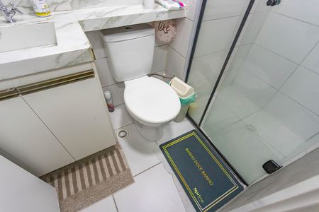 Apartamento à venda com 42m², 2 quartos e 1 vaga Apartamento à venda com 42m², 2 quartos e 1 vagaBanheiro