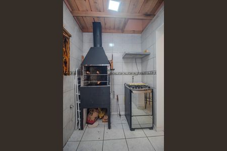 Casa de condomínio para alugar com 100m², 3 quartos e 1 vagaÁrea de Serviço/Churrasqueira