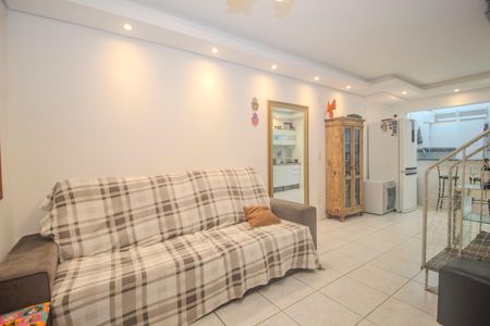 Casa de condomínio para alugar com 100m², 3 quartos e 1 vagaSala