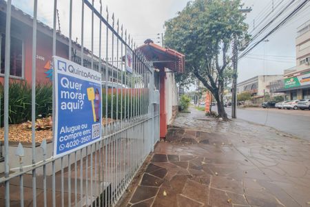 Casa de condomínio para alugar com 100m², 3 quartos e 1 vagafachada/Placa