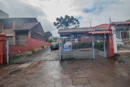 Casa de condomínio para alugar com 100m², 3 quartos e 1 vagafachada/Placa