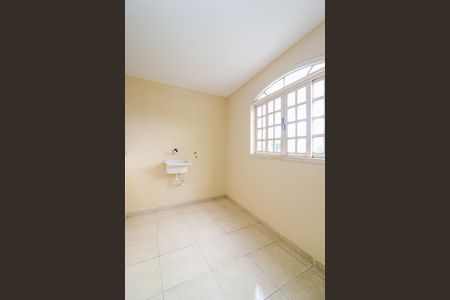 Casa para alugar com 119m², 2 quartos e 1 vaga Casa para alugar com 119m², 2 quartos e 1 vagaÁrea de Serviço