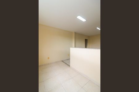 Casa para alugar com 119m², 2 quartos e 1 vaga Casa para alugar com 119m², 2 quartos e 1 vagaÁrea de Serviço