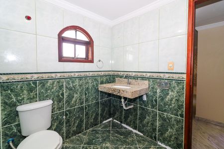 Casa para alugar com 119m², 2 quartos e 1 vaga Casa para alugar com 119m², 2 quartos e 1 vagaBanheiro