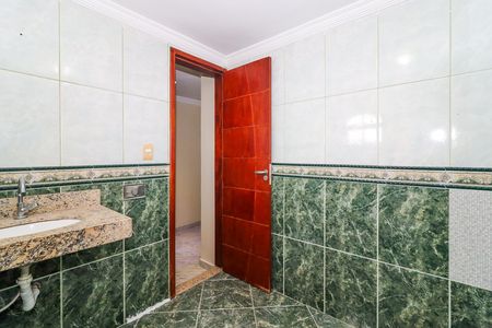 Casa para alugar com 119m², 2 quartos e 1 vaga Casa para alugar com 119m², 2 quartos e 1 vagaBanheiro