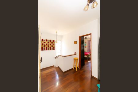 Casa à venda com 180m², 3 quartos e 3 vagasHall