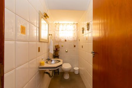 Casa à venda com 180m², 3 quartos e 3 vagasLavabo